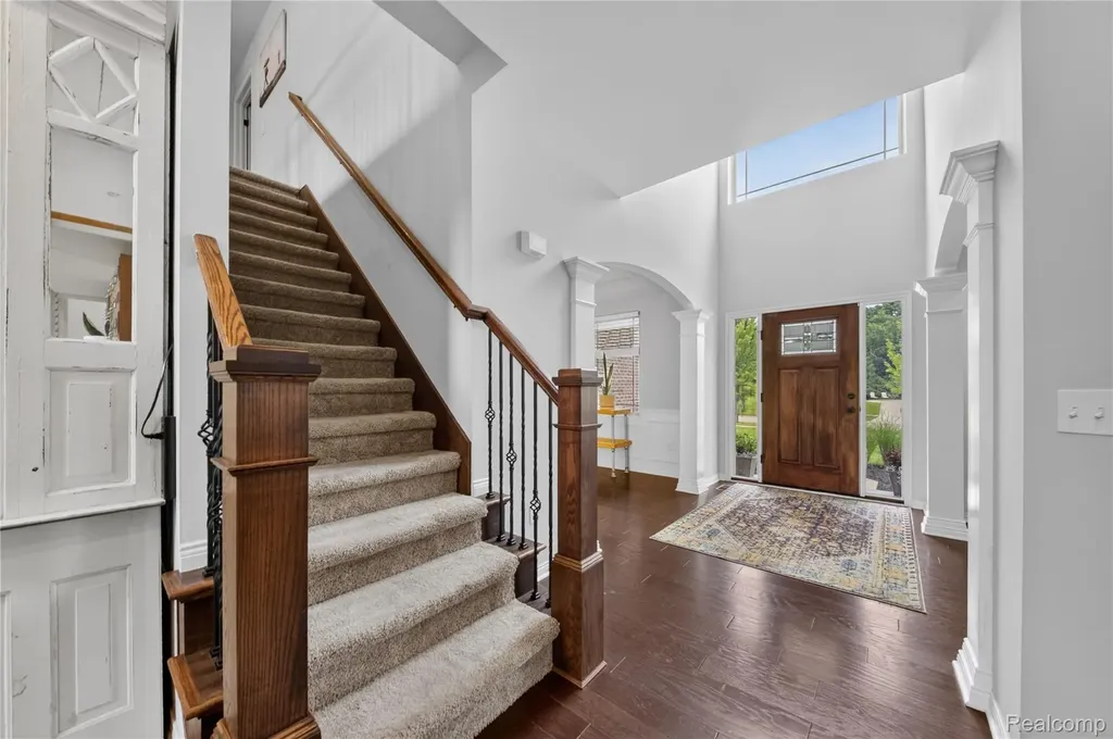 9665 Windsor Lane Springfield Charter Township MI 48348