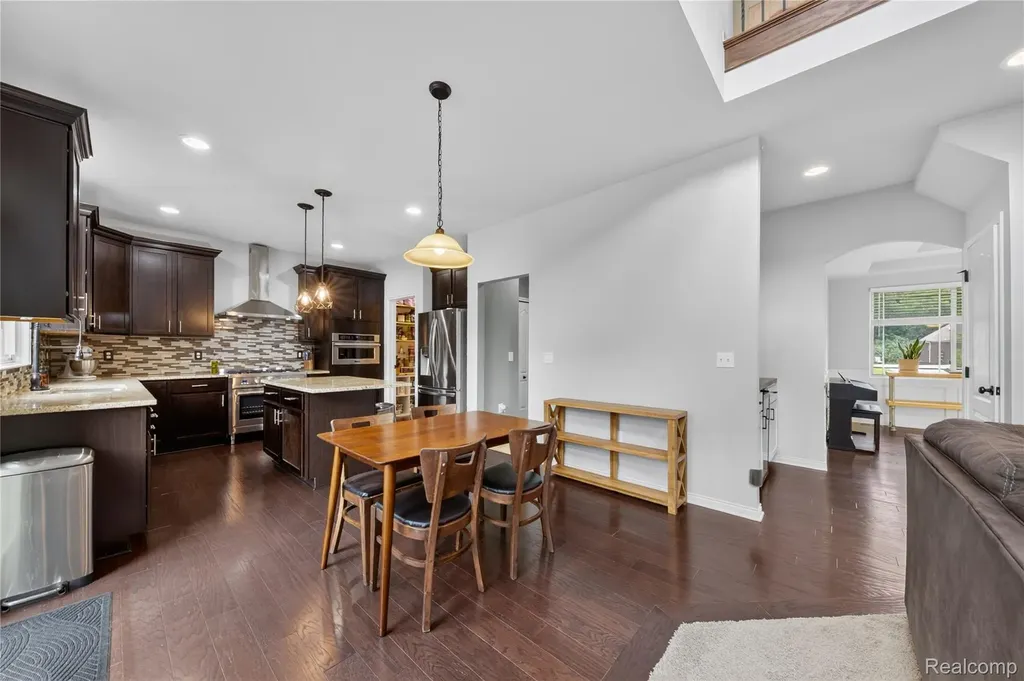 9665 Windsor Lane Springfield Charter Township MI 48348