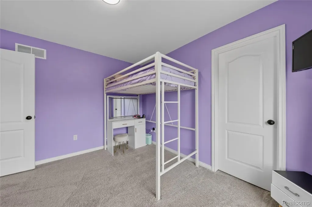 9665 Windsor Lane Springfield Charter Township MI 48348