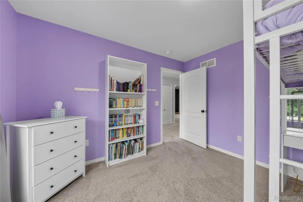 9665 Windsor Lane Springfield Charter Township MI 48348