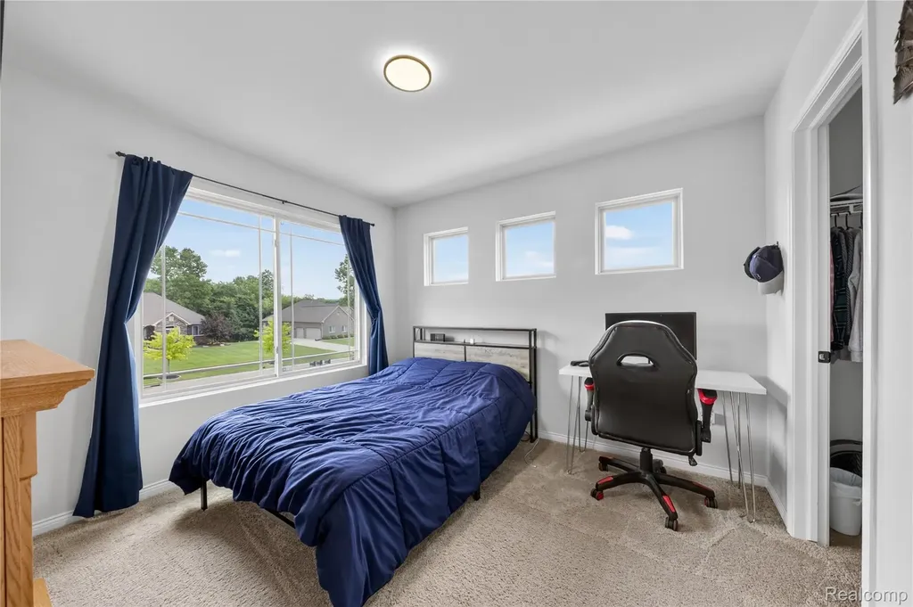 9665 Windsor Lane Springfield Charter Township MI 48348