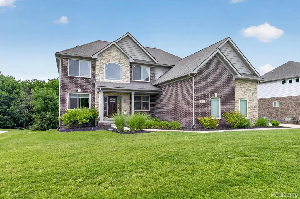 9665 Windsor Lane Springfield Charter Township MI 48348