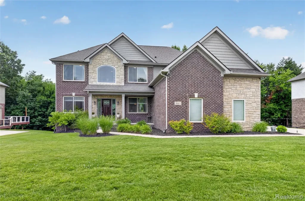9665 Windsor Lane Springfield Charter Township MI 48348