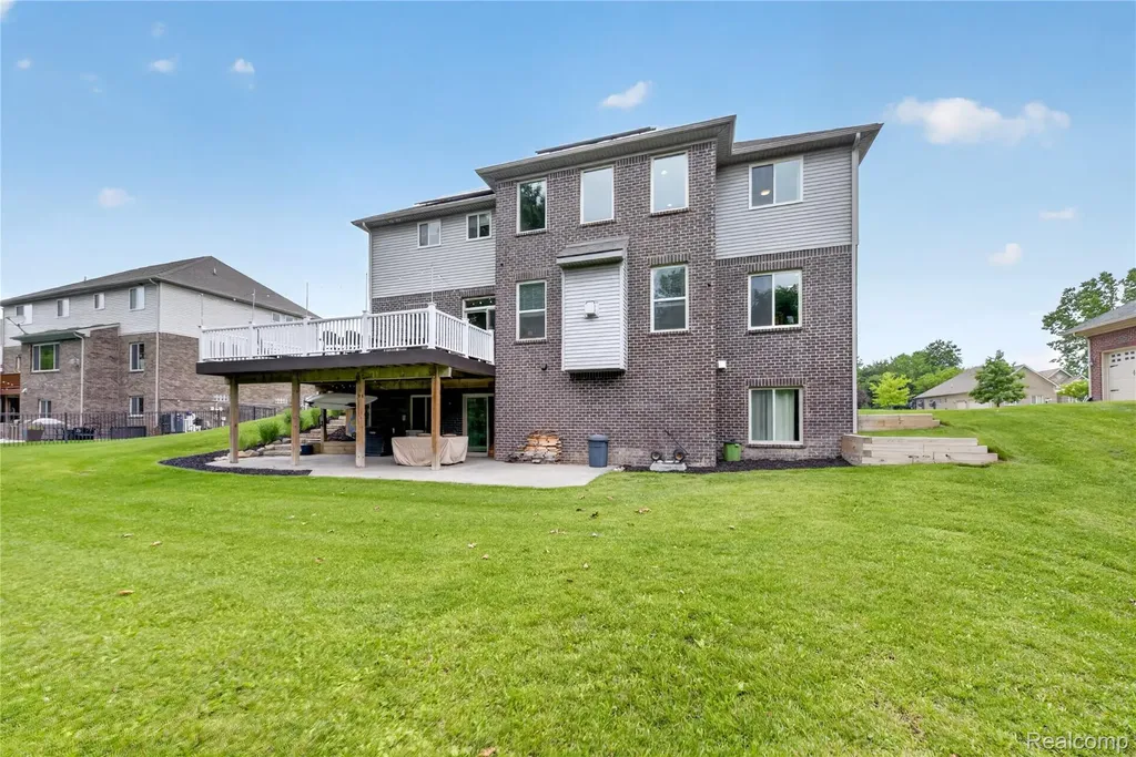 9665 Windsor Lane Springfield Charter Township MI 48348