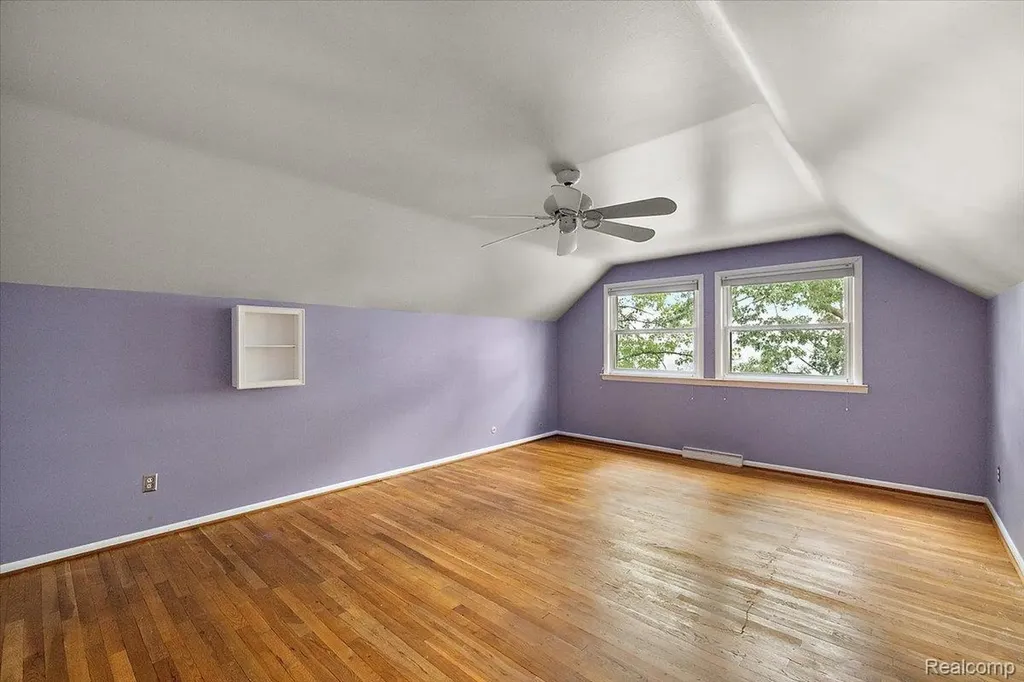 869 Central Drive Orion Charter Township MI 48362