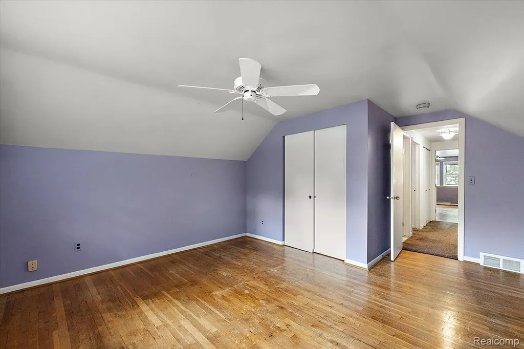 869 Central Drive Orion Charter Township MI 48362
