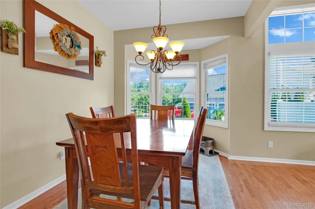 16073 Silverwood Drive Fenton Charter Township MI 48430