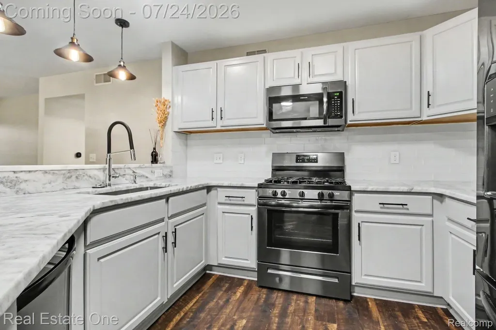 2271 S Main Street Ann Arbor City MI 48103