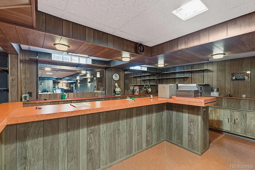 19100 Masonic Boulevard Roseville City MI 48066