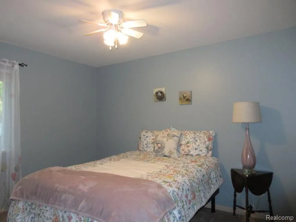 11356 Tall Shadows Court Hamburg Township MI 48169