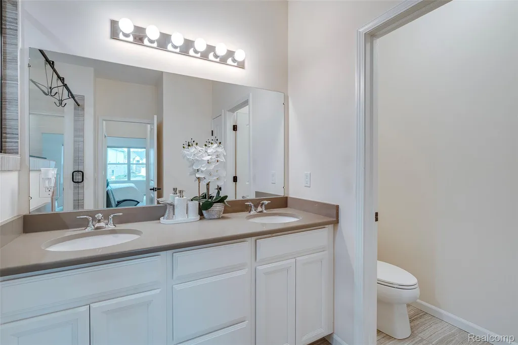 343 Amelia Circle South Lyon City MI 48178