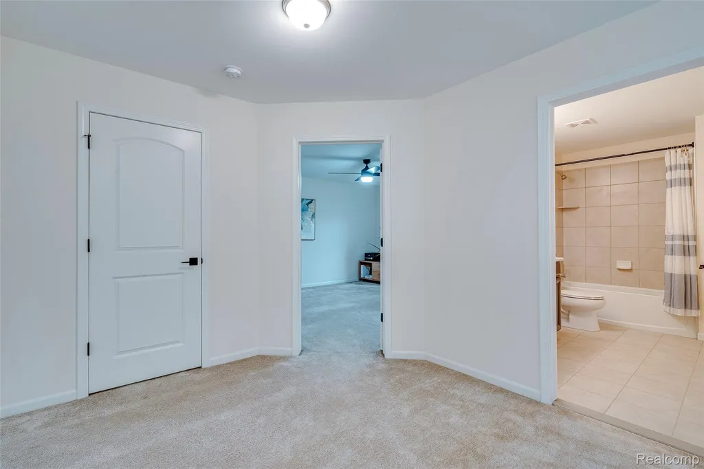 343 Amelia Circle South Lyon City MI 48178