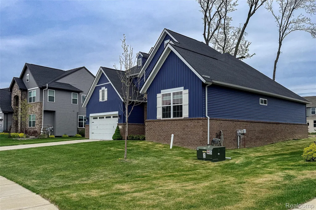 343 Amelia Circle South Lyon City MI 48178