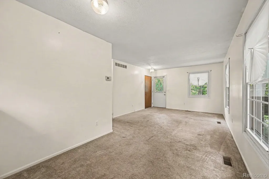 38211 Carolon Boulevard Westland City MI 48185
