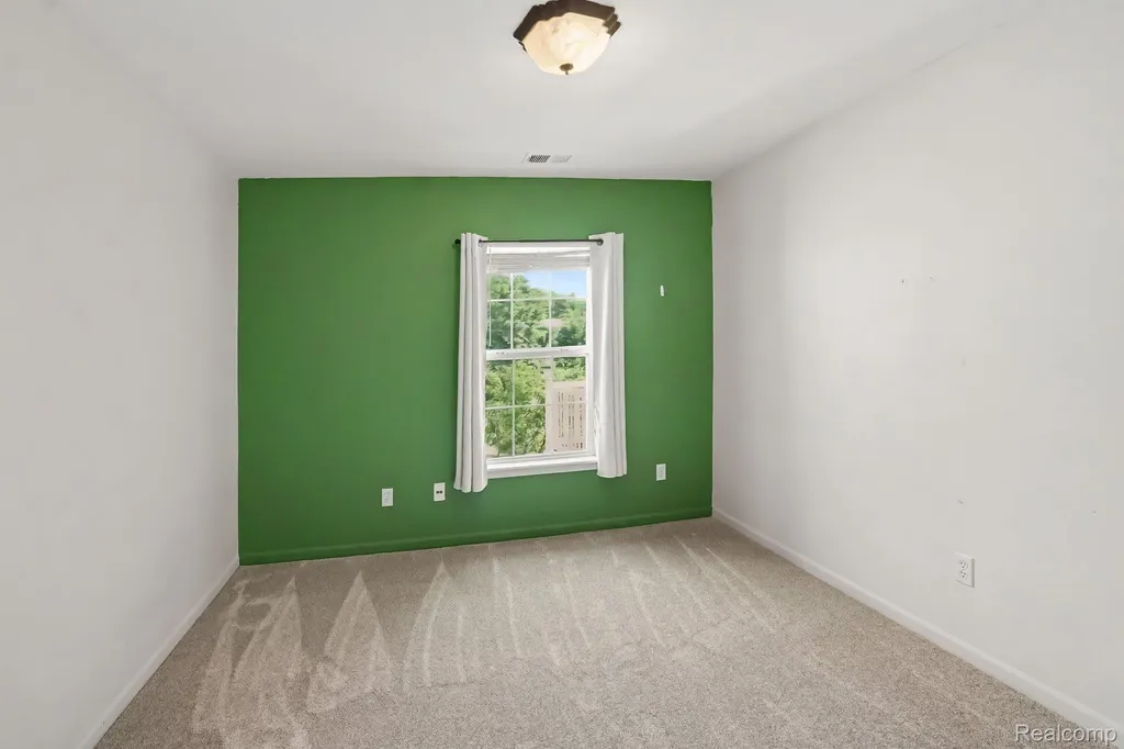 518 Olde English Circle Howell Township MI 48855