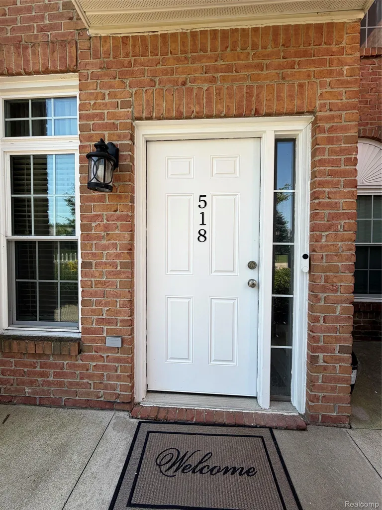 518 Olde English Circle Howell Township MI 48855