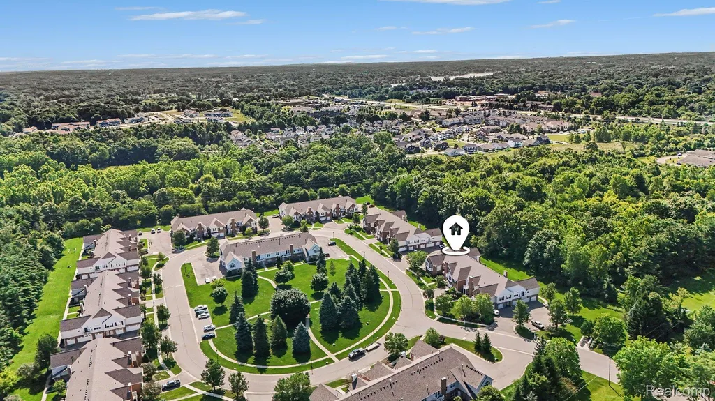 518 Olde English Circle Howell Township MI 48855