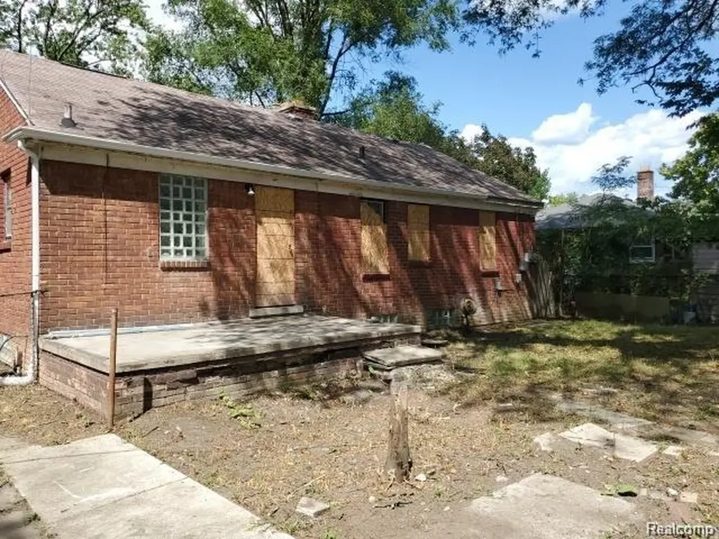 17186 Munich Street Detroit City MI 48224