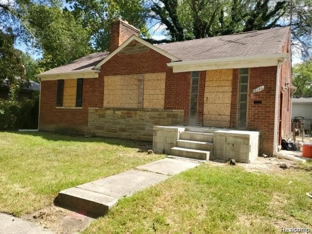 17186 Munich Street Detroit City MI 48224