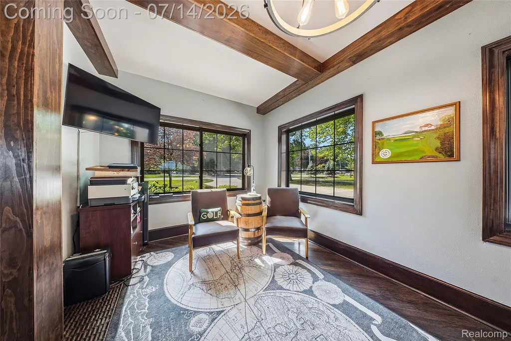 18460 Meridian Road Grosse Ile Township MI 48138