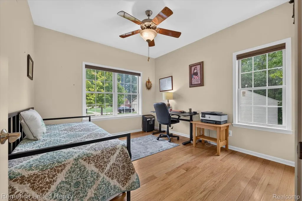 6169 Bay Court Waterford Charter Township MI 48327