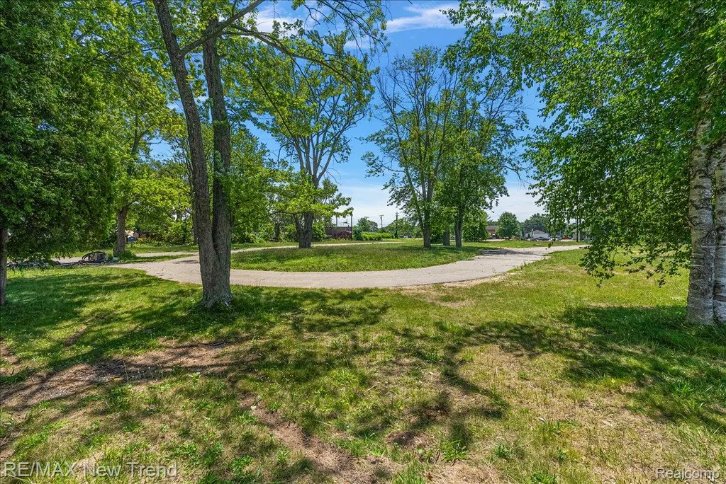 8300 Pontiac Lake Road White Lake Charter Township MI 48386