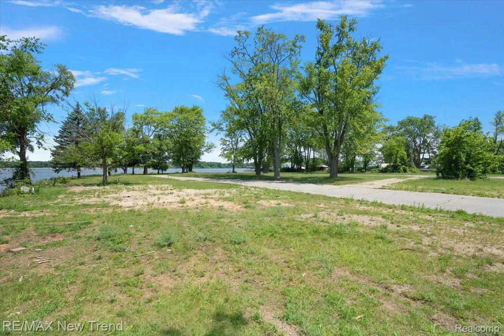 8300 Pontiac Lake Road White Lake Charter Township MI 48386