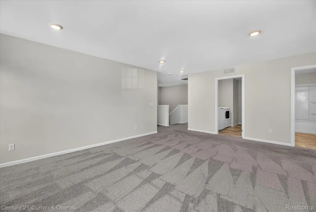 8404 Capstone Drive White Lake Charter Township MI 48386