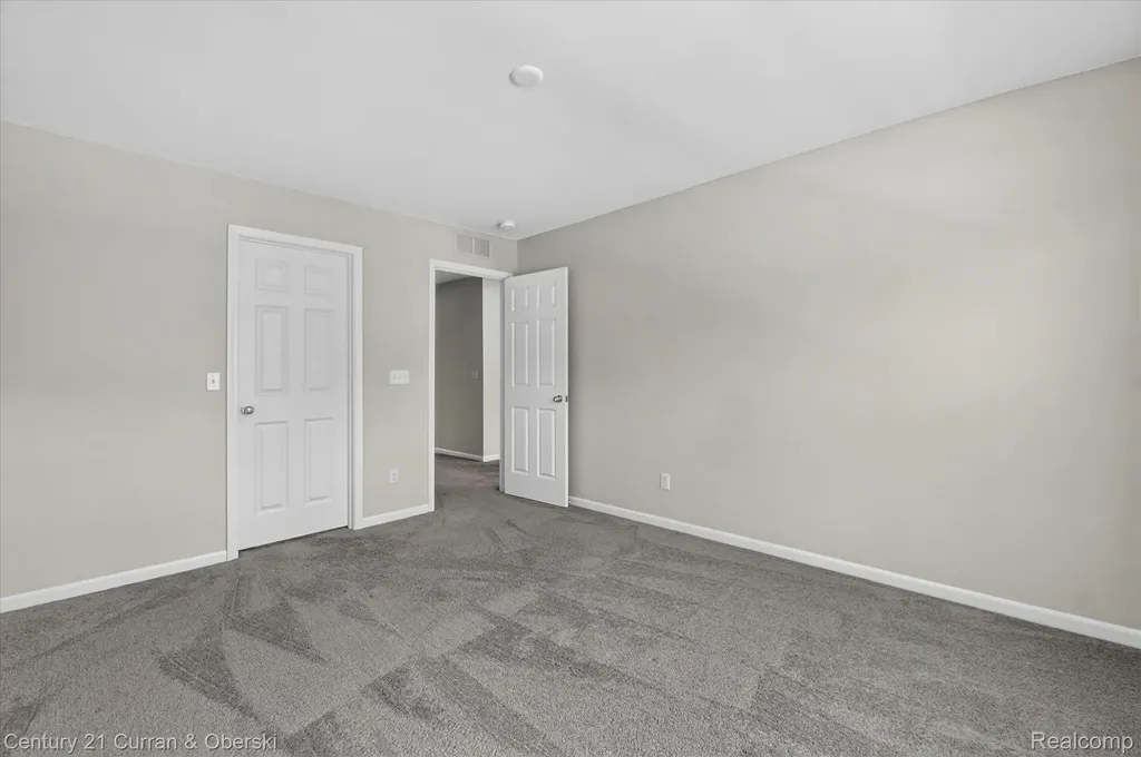 8404 Capstone Drive White Lake Charter Township MI 48386