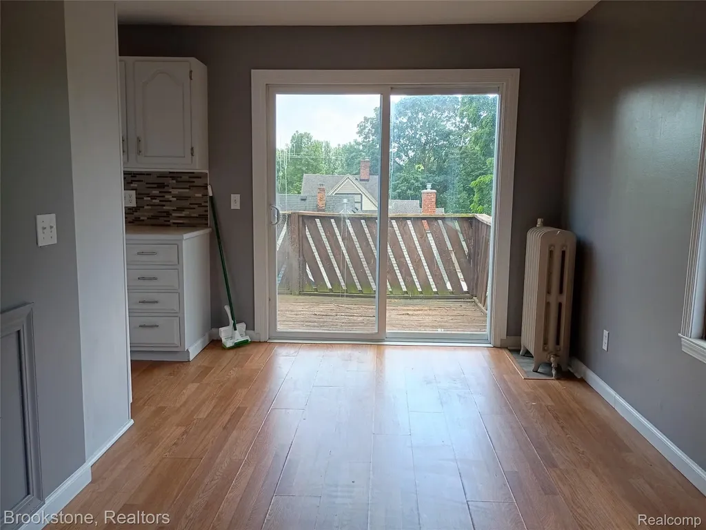 510 Pleasant Street Charlotte City MI 48813