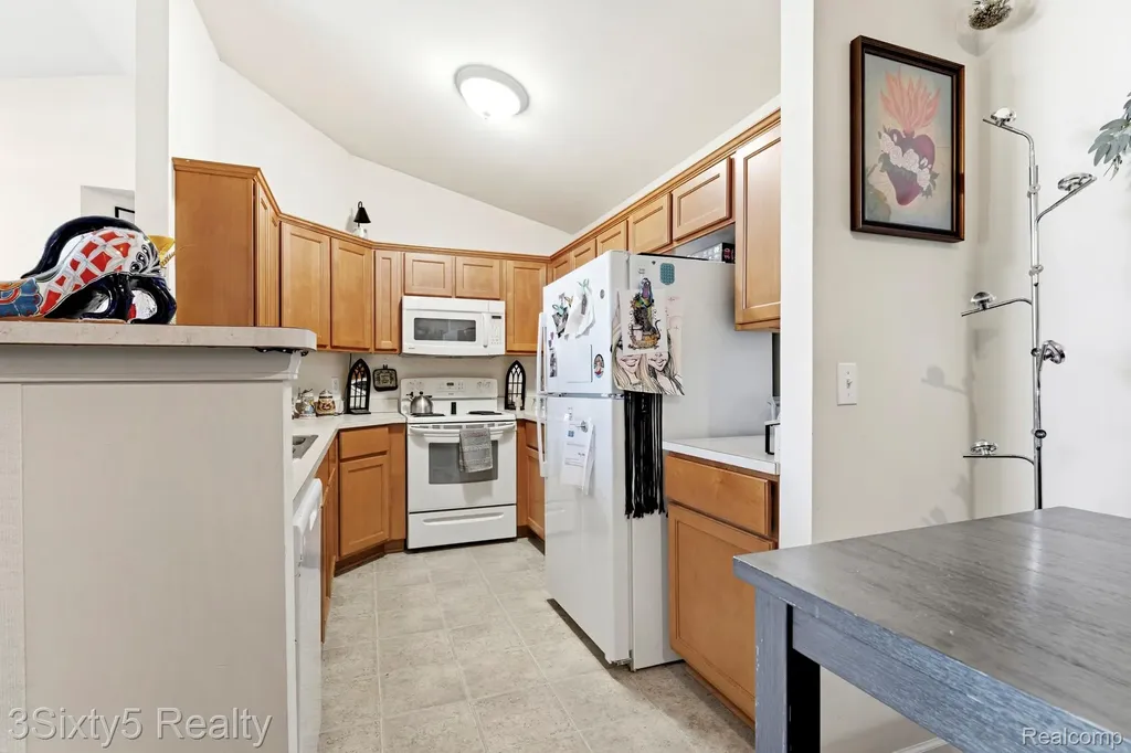 27636 Hidden Oaks Drive Brownstown Charter Township MI 48183