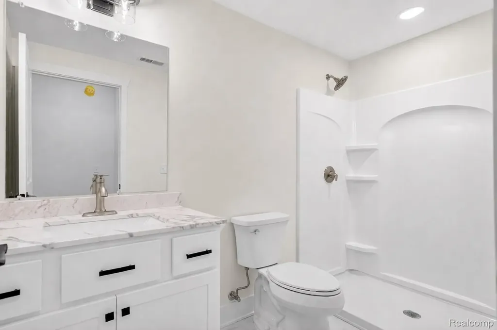 2331 Gilder Drive Marion Township MI 48843