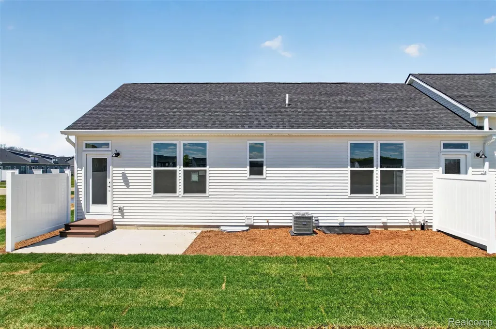 2331 Gilder Drive Marion Township MI 48843