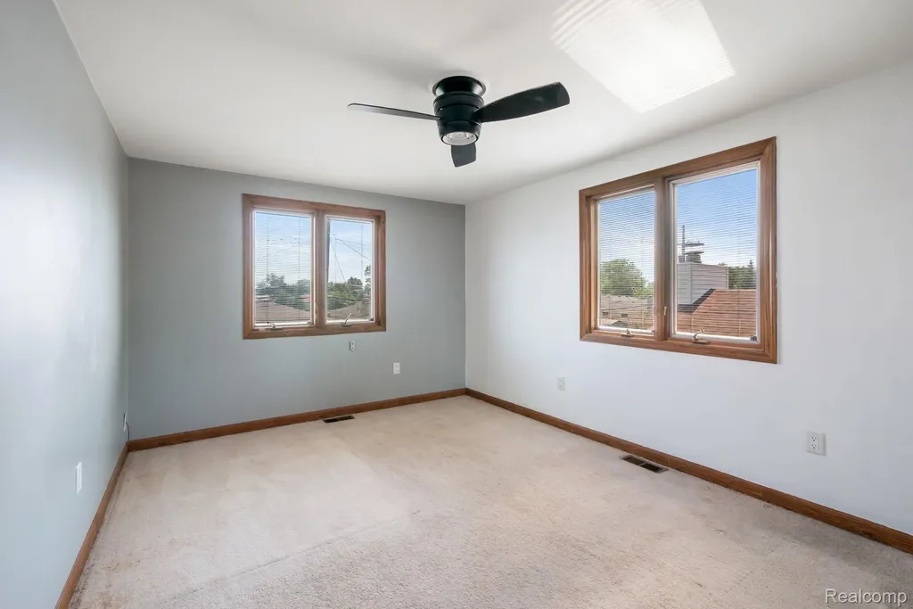 33630 Viceroy Drive Sterling Heights City MI 48310