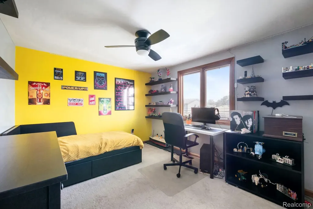 33630 Viceroy Drive Sterling Heights City MI 48310