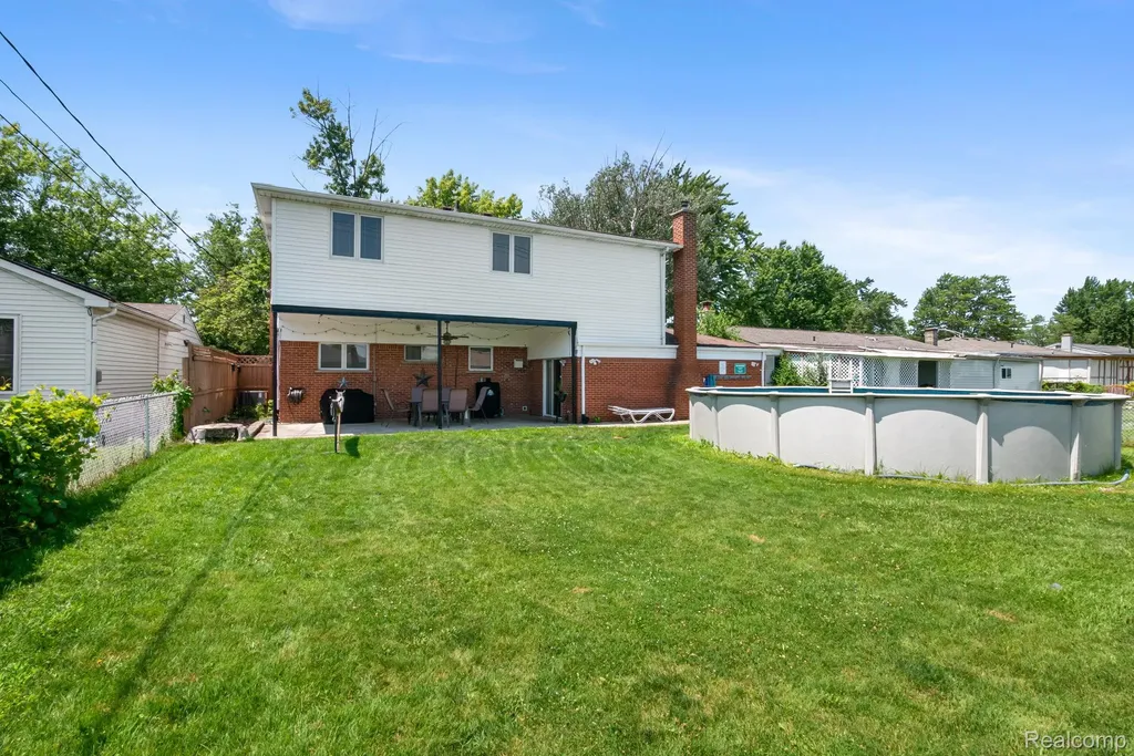 33630 Viceroy Drive Sterling Heights City MI 48310