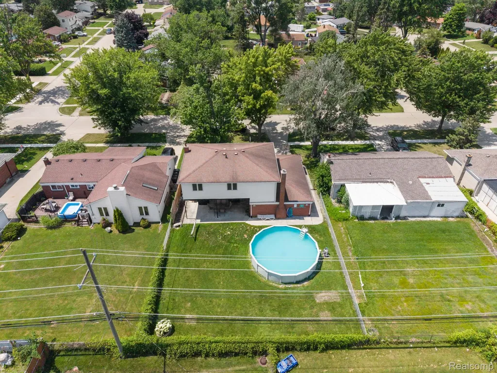 33630 Viceroy Drive Sterling Heights City MI 48310