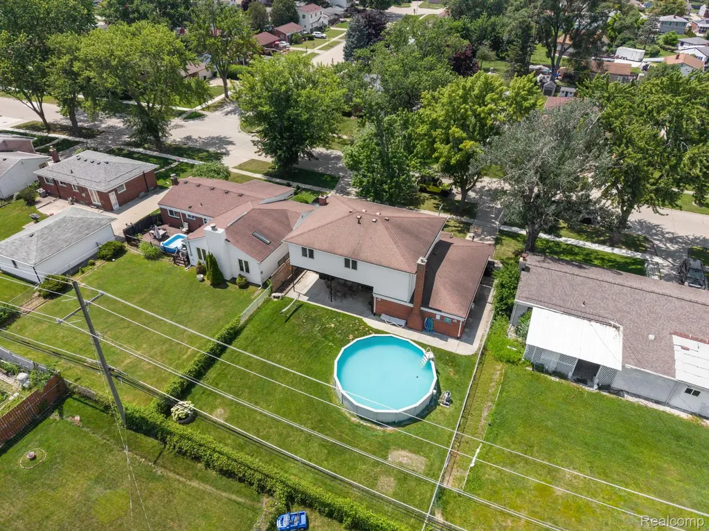33630 Viceroy Drive Sterling Heights City MI 48310
