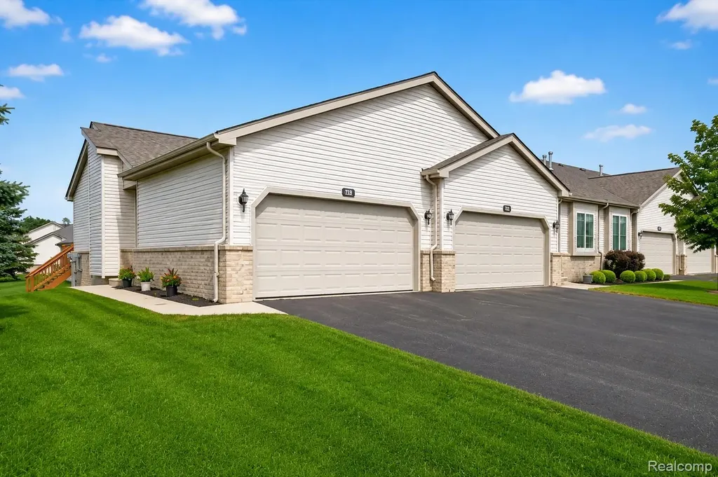 2011 Murray Street Mundy Township MI 48439