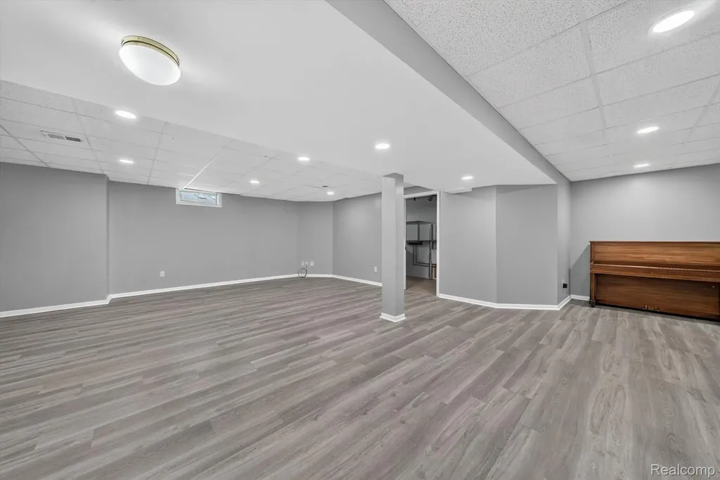 2011 Murray Street Mundy Township MI 48439