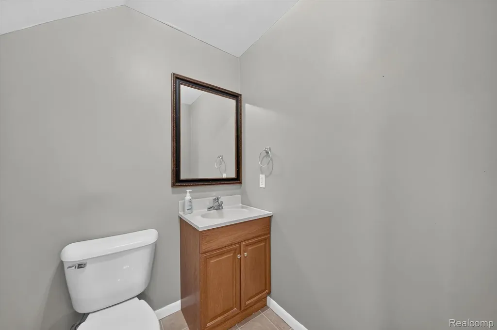 2011 Murray Street Mundy Township MI 48439