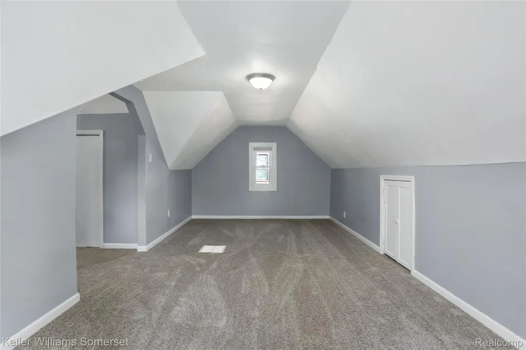 15431 Cruse Street Detroit City MI 48227