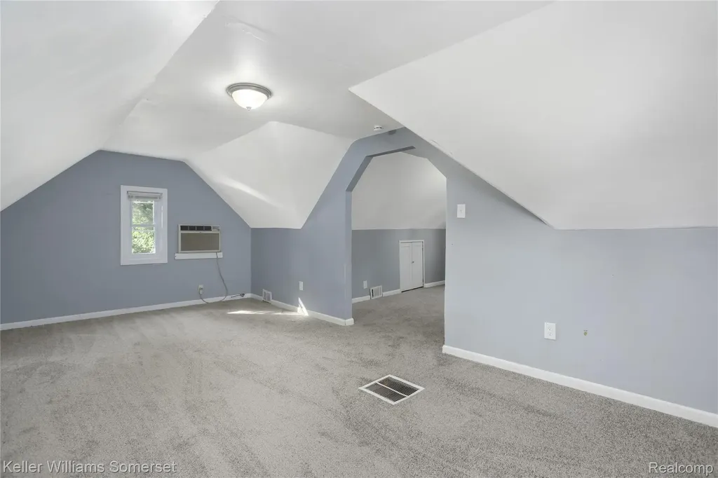 15431 Cruse Street Detroit City MI 48227