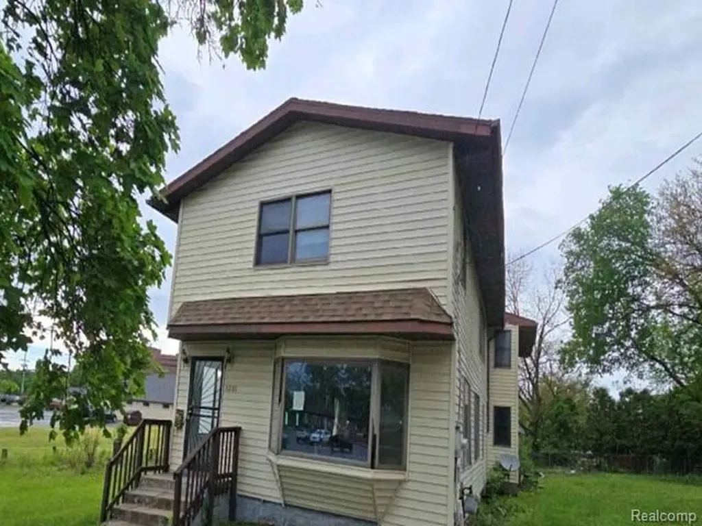 1210 Deyo Street Jackson City MI 49201