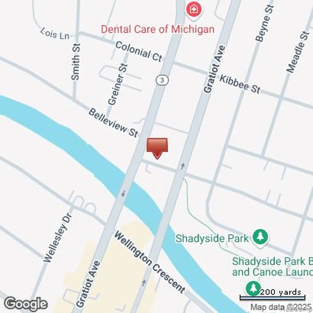 311 Southbound Gratiot Avenue Mt. Clemens City MI 48043