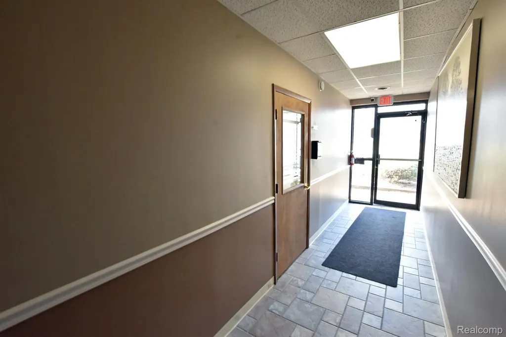 311 Southbound Gratiot Avenue Mt. Clemens City MI 48043