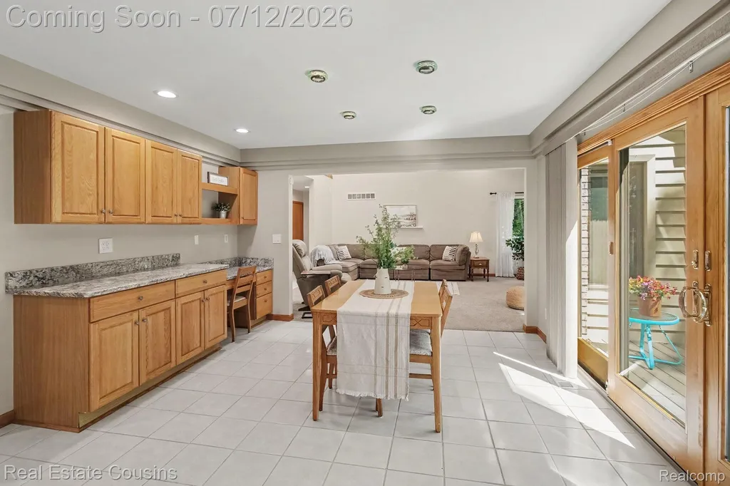 9828 Whisperwood Lane Green Oak Township MI 48116
