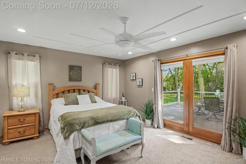 9828 Whisperwood Lane Green Oak Township MI 48116