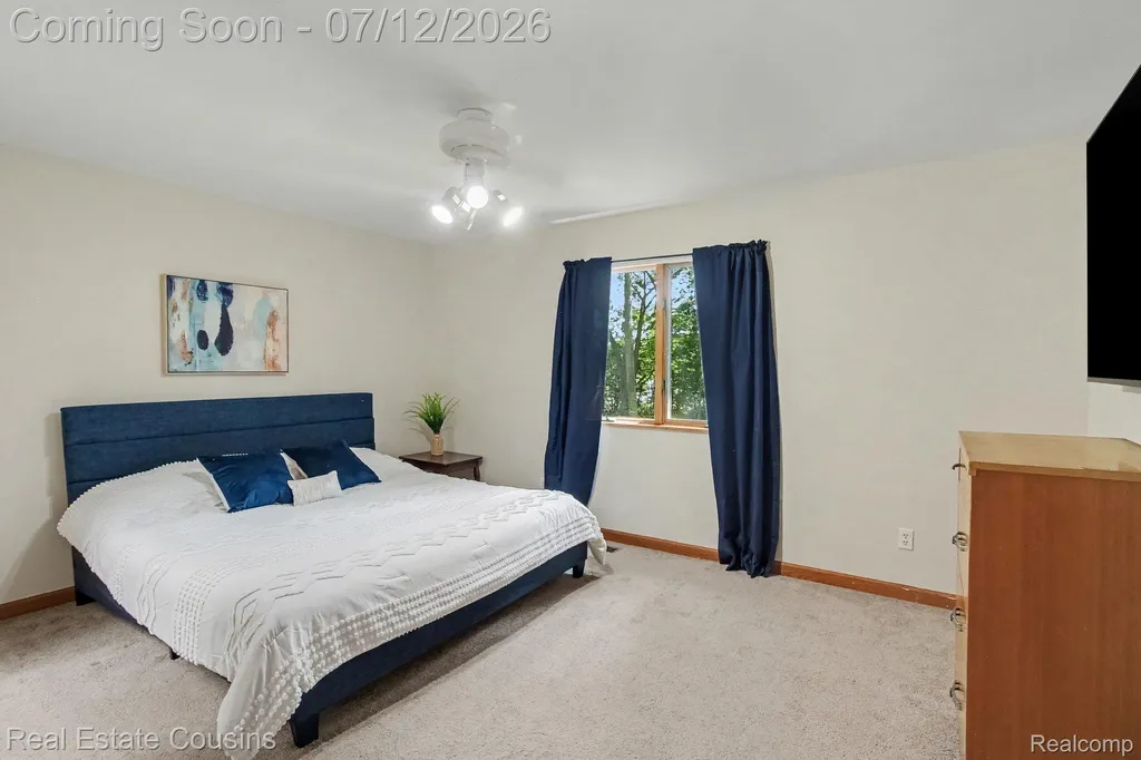 9828 Whisperwood Lane Green Oak Township MI 48116