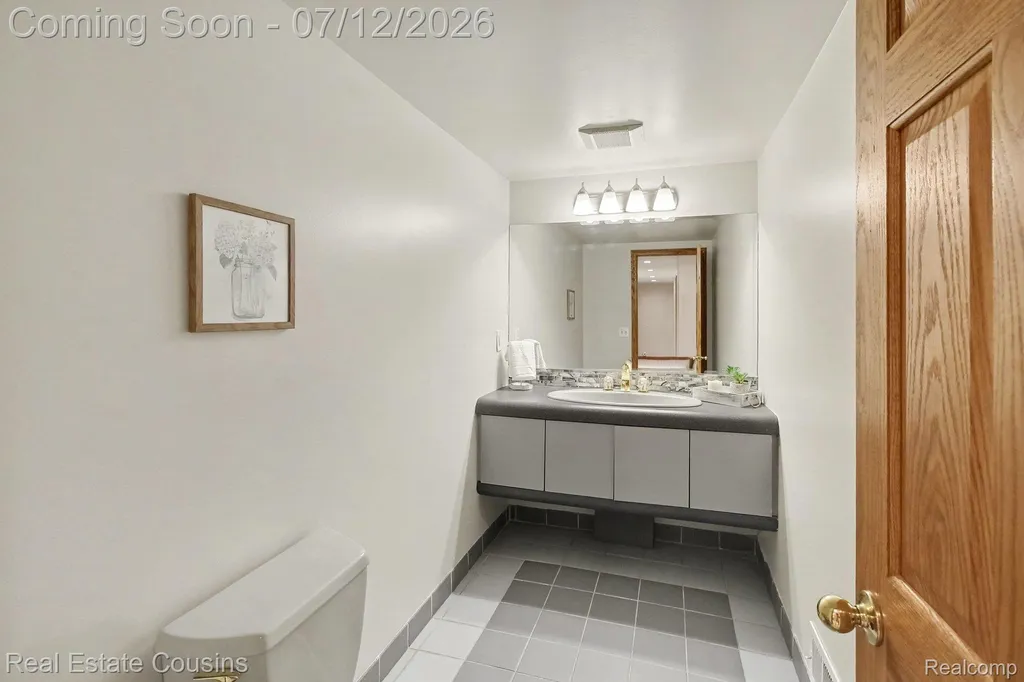9828 Whisperwood Lane Green Oak Township MI 48116